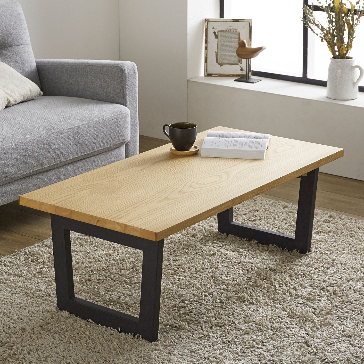 【ベルメゾン】重厚感のあるオーク材の折りたたみローテーブル