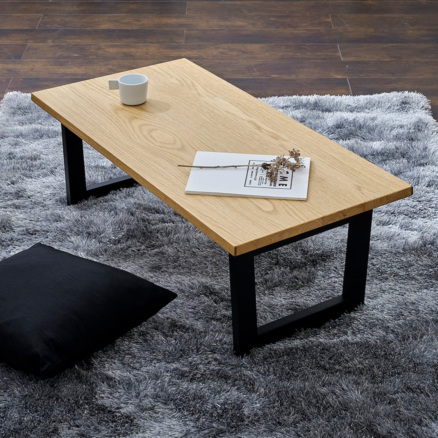 重厚感のあるオーク材の折りたたみローテーブル（ローテーブル 