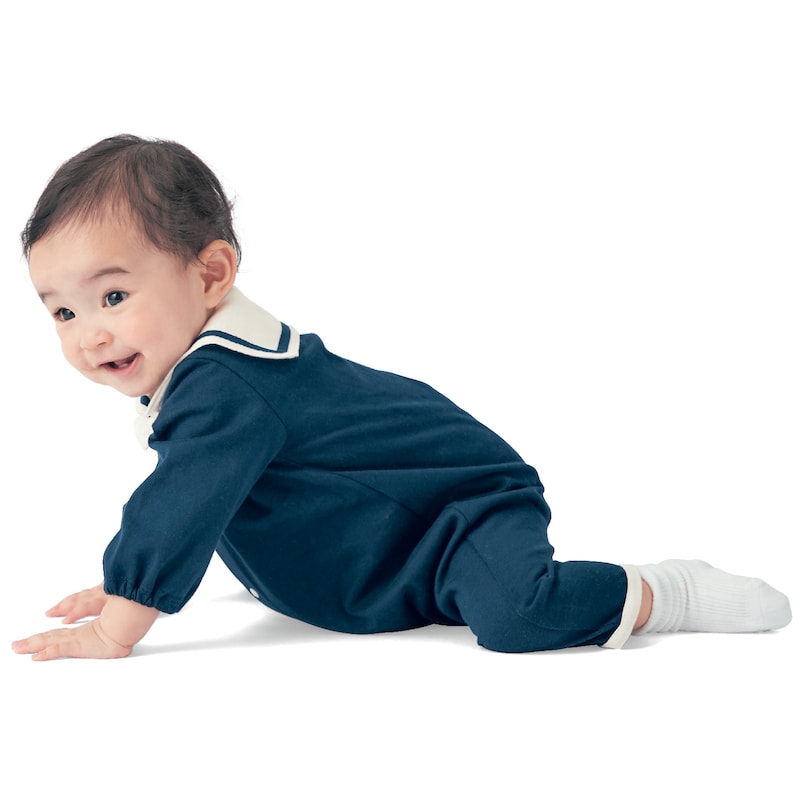 モデル身長71cm・70サイズ着用・体重7.3kg