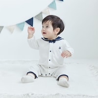 オフホワイト／モデル身長70cm・70サイズ着用