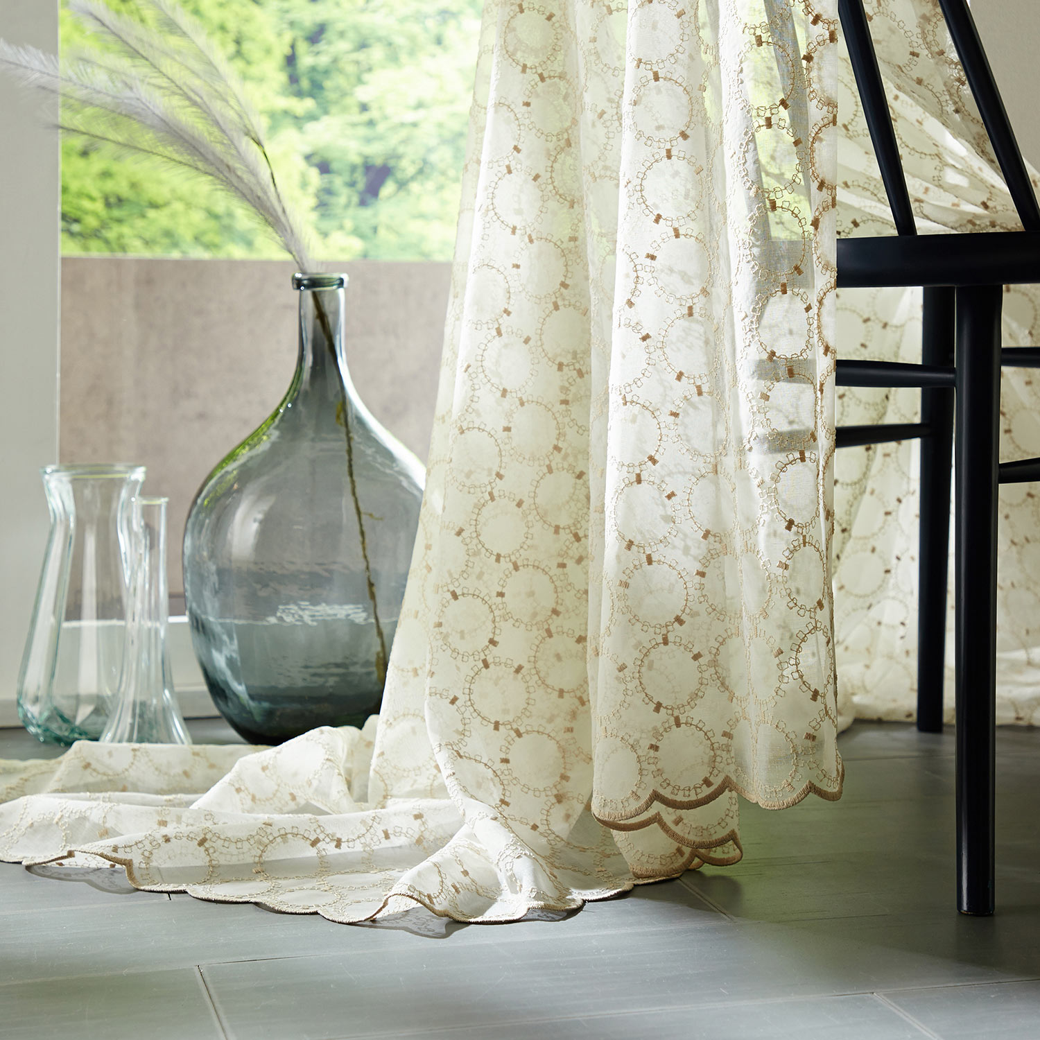 【ベルメゾン】【99サイズ】 サークルデザインのトルコ刺繍レースカーテン