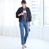 モデル身長173cm／64-91・股下70cm ※写真は撮影用のため股下+6cmになります。
