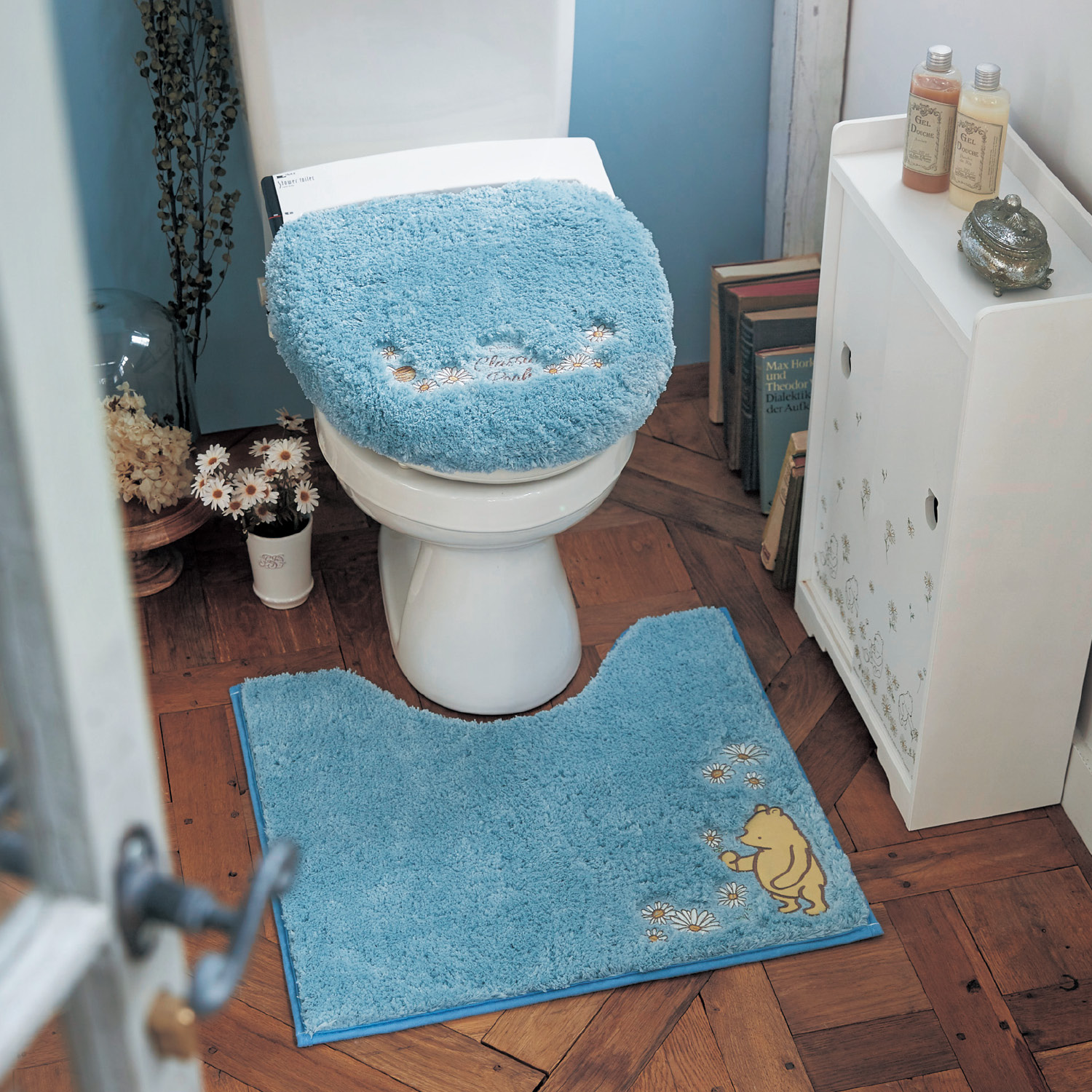 刺繍のトイレマット フタカバー 単品 セット クラシック プー ディズニー Disney 通販のベルメゾンネット 刺繍のトイレマット フタカバー 単品 セット クラシック プー ディズニー Disney 通販のベルメゾンネット