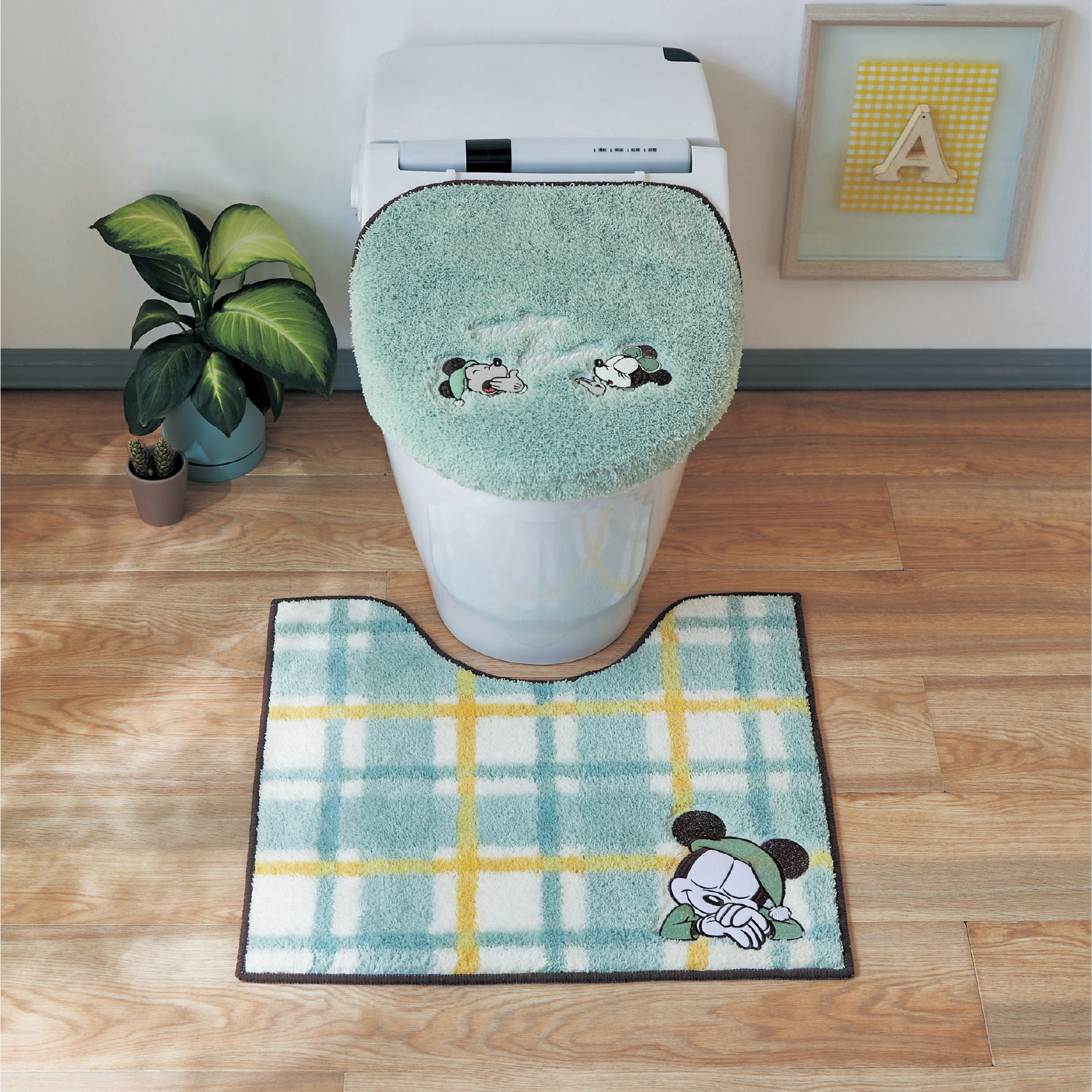 ミントチェック柄トイレマット フタカバー 単品 セット ミッキー ミニー ディズニー Disney 通販のベルメゾンネット ミントチェック柄トイレマット フタカバー 単品 セット ミッキー ミニー ディズニー Disney 通販のベルメゾンネット