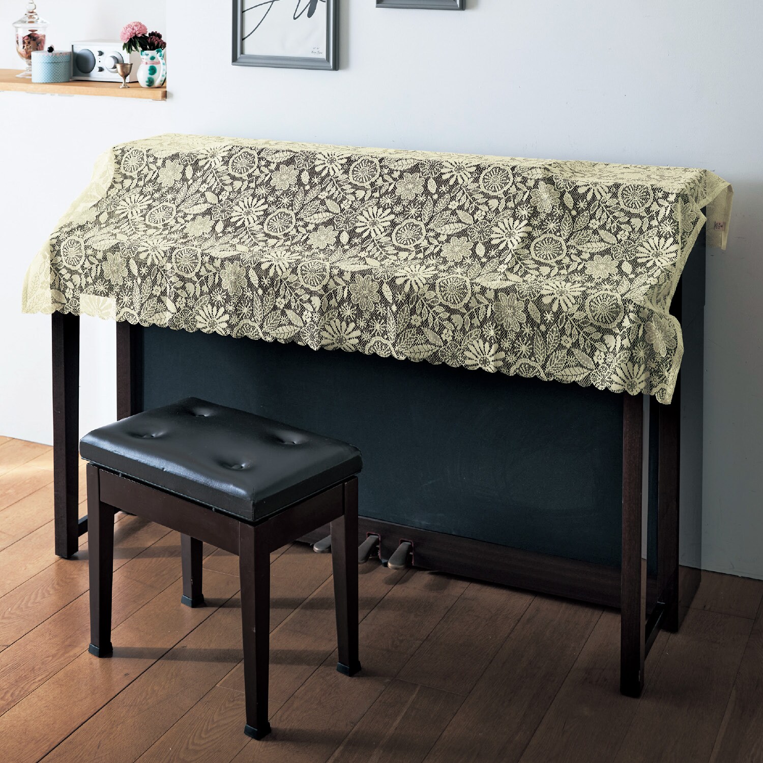 編みレースのピアノカバー・椅子カバー／刺繍のようなお花畑