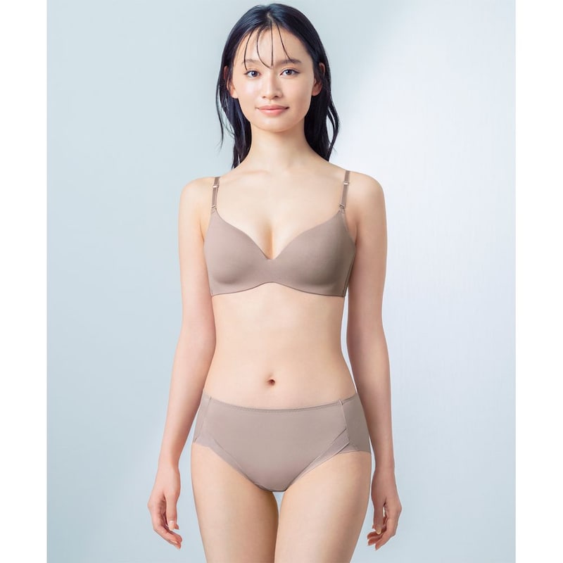 ペアになるブラとのセット着用例（ダークブラウン（OB））