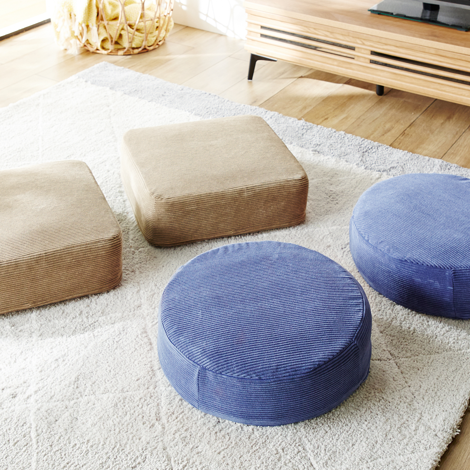【ベルメゾン】コーデュロイ生地のカバーリングフロアクッション2個セット 【ベルメゾン】コーデュロイ生地のカバーリングフロアクッション2個セット