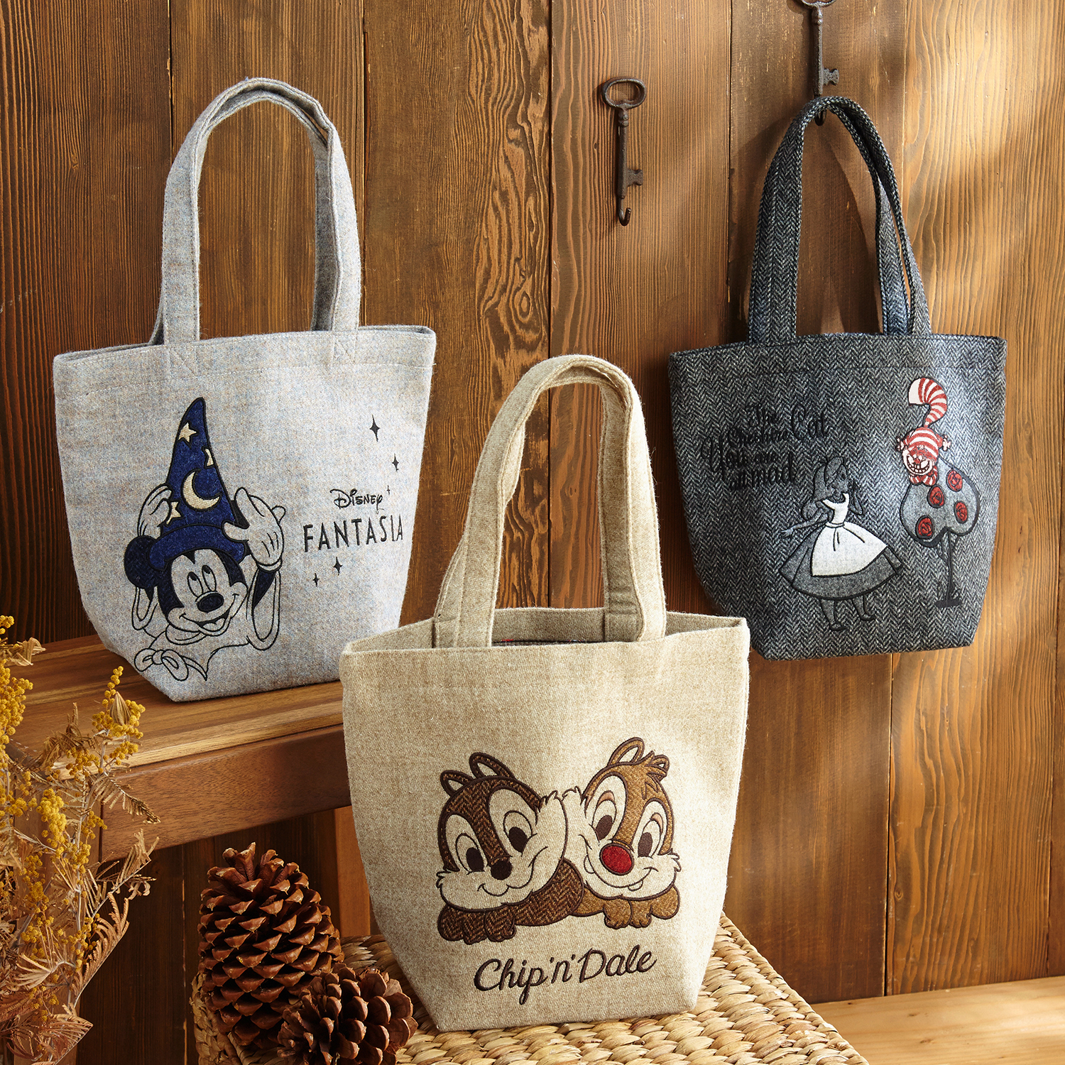 moon社のウール生地を使ったミニバッグ 選べるキャラクター ディズニー Disney 通販のベルメゾンネット moon社のウール生地を使ったミニバッグ 選べるキャラクター ディズニー Disney 通販のベルメゾンネット