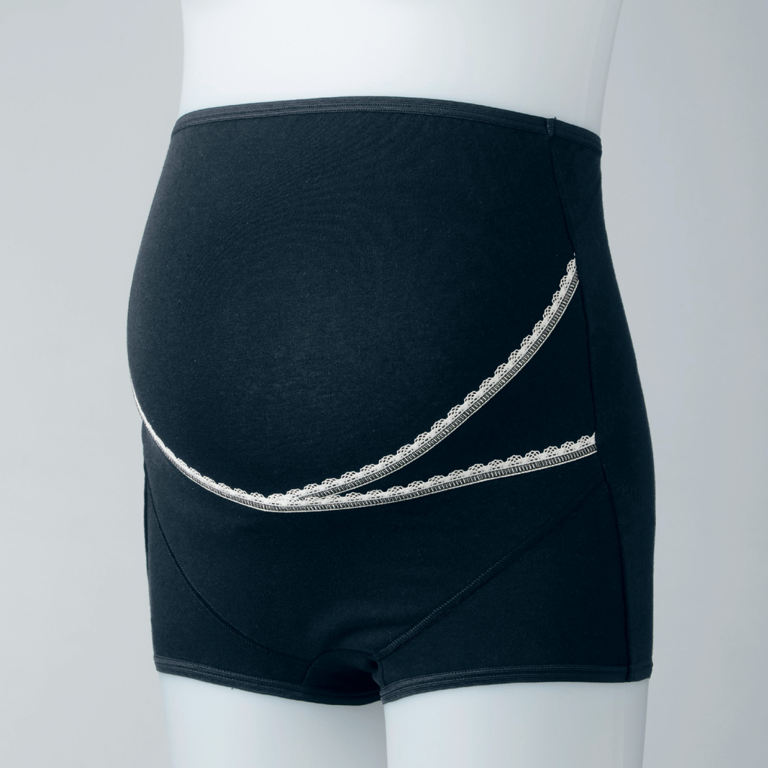 【ネトゥル/Naitre】【1枚で履けるから楽ちん】クロスベルト産前ガードル 【ネトゥル/Naitre】【1枚で履けるから楽ちん】クロスベルト産前ガードル