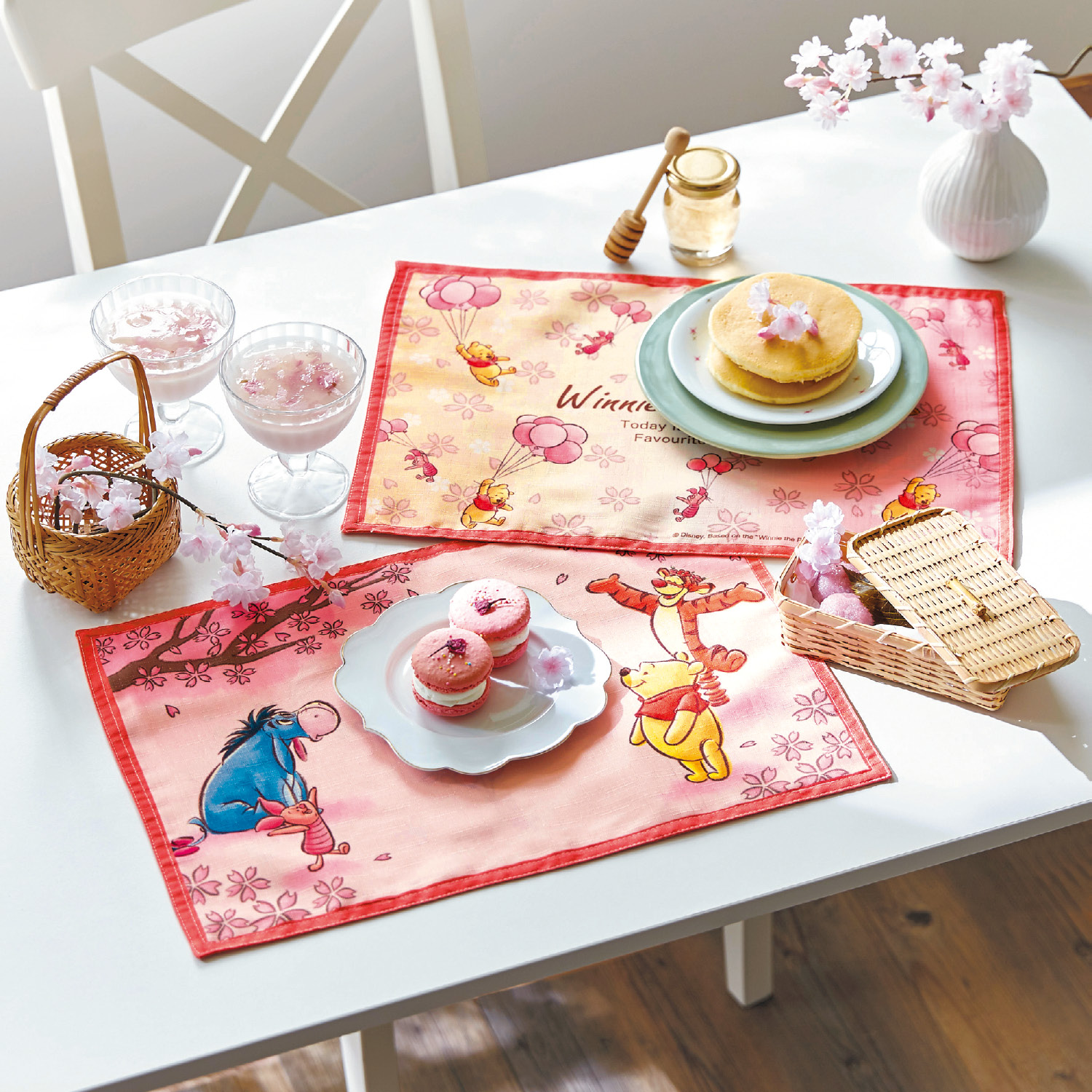 撥水加工付き春色ランチョンマット同柄2枚セット 選べるキャラクター ディズニー Disney 通販のベルメゾンネット 撥水加工付き春色ランチョンマット同柄2枚セット 選べるキャラクター ディズニー Disney 通販のベルメゾンネット