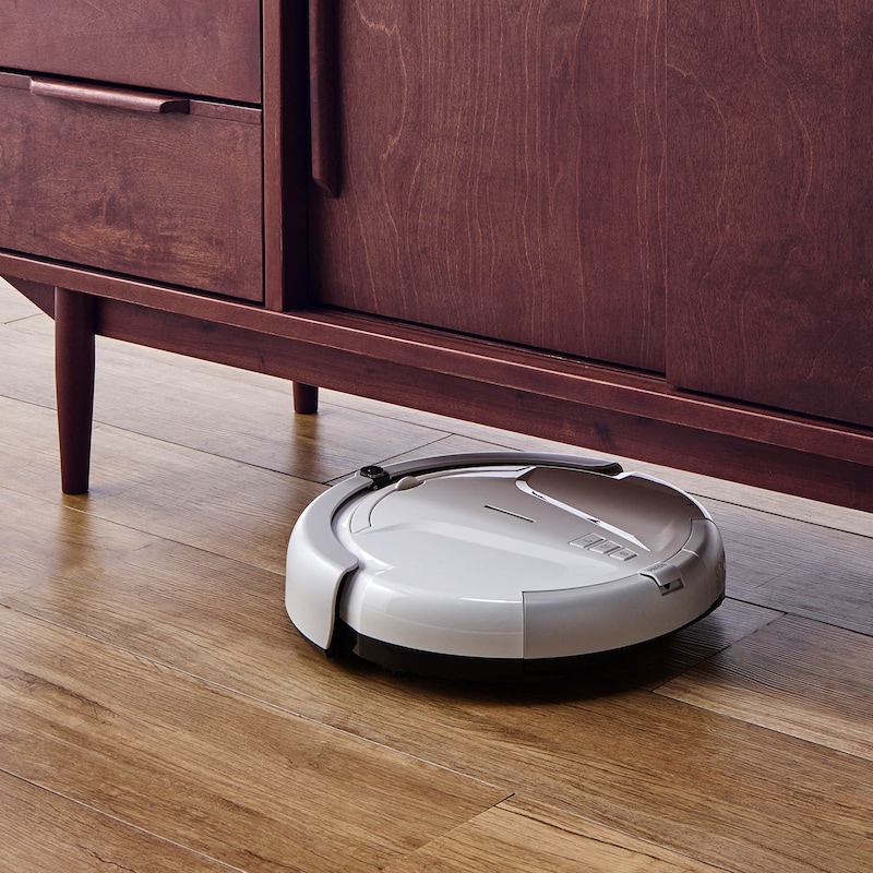 15cmの木脚付きでお掃除ロボットの移動もすいすい