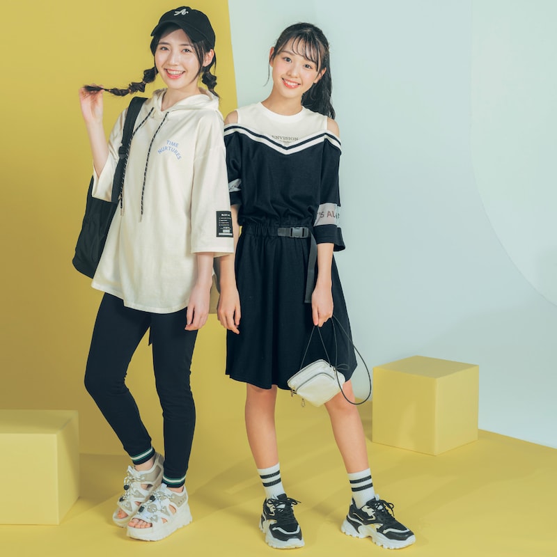 モデル身長(cm)/サイズ　左：159/J-M、右：160/J-M