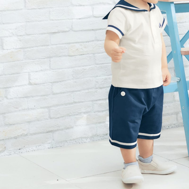 モデル身長84cm・80サイズ着用・体重10.8kg