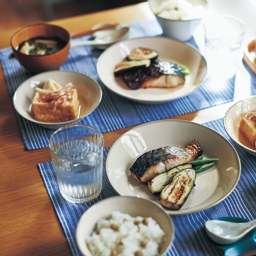 おいしく食べるプレート2色セット 美濃焼［日本製］（BELLE MAISON DAYS）
