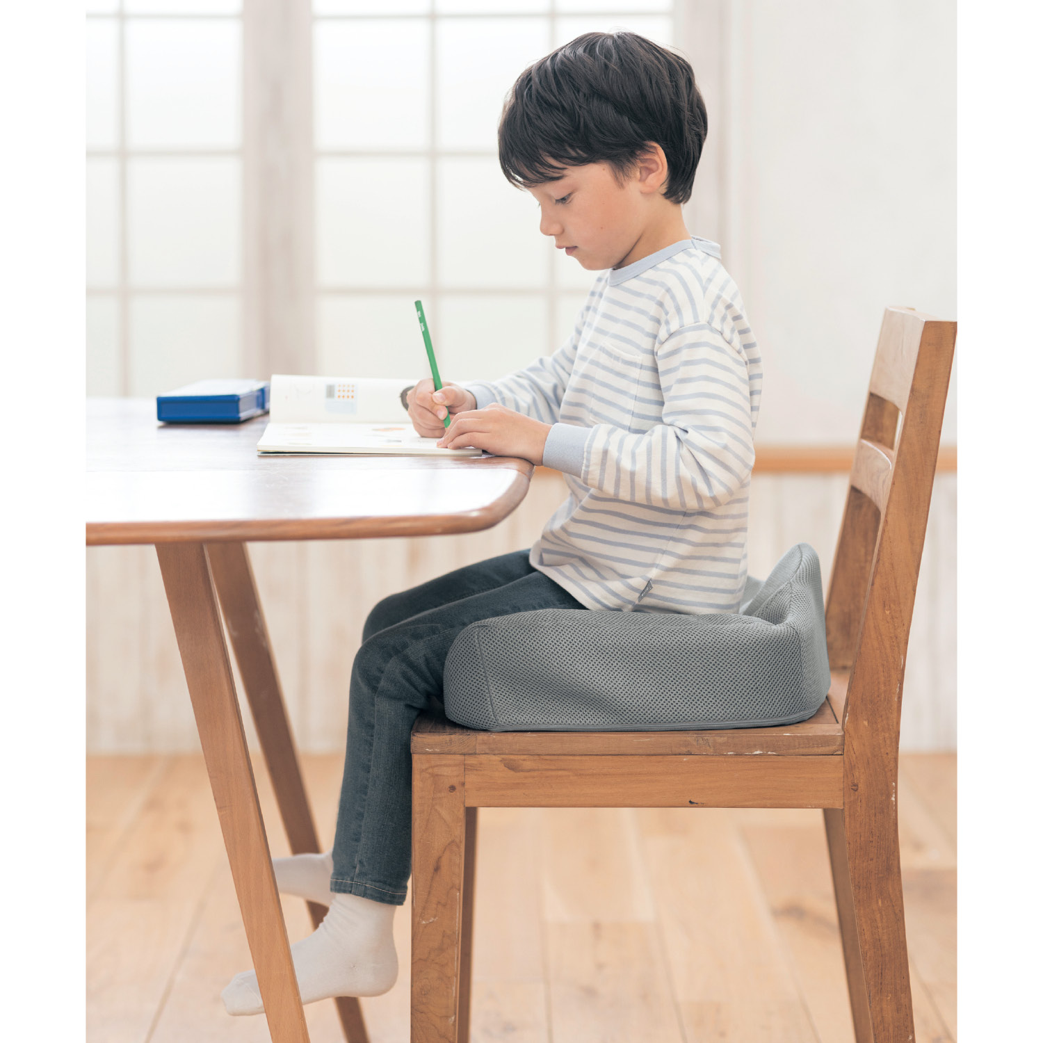 大人も子供も使える姿勢サポートクッション 通販のベルメゾンネット 大人も子供も使える姿勢サポートクッション 通販のベルメゾンネット