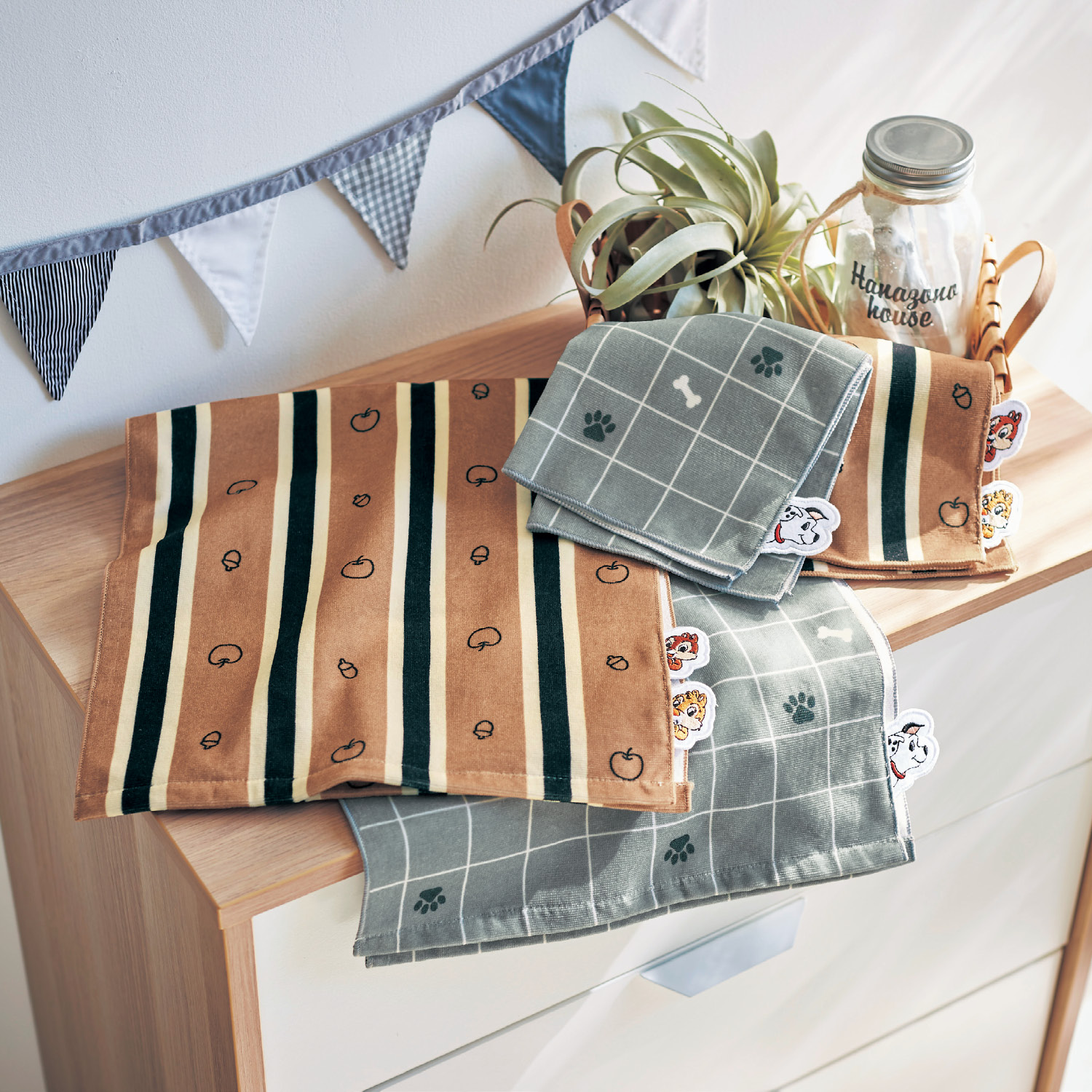 アップリケ付きタオル 選べるキャラクター ディズニー Disney 通販のベルメゾンネット アップリケ付きタオル 選べるキャラクター ディズニー Disney 通販のベルメゾンネット