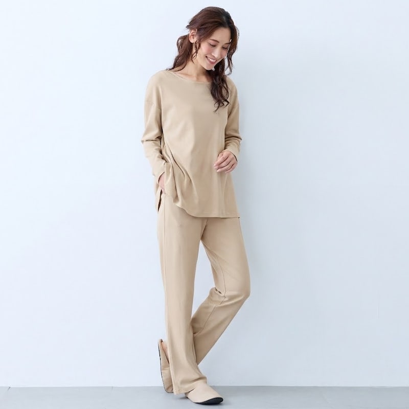 セージベージュ