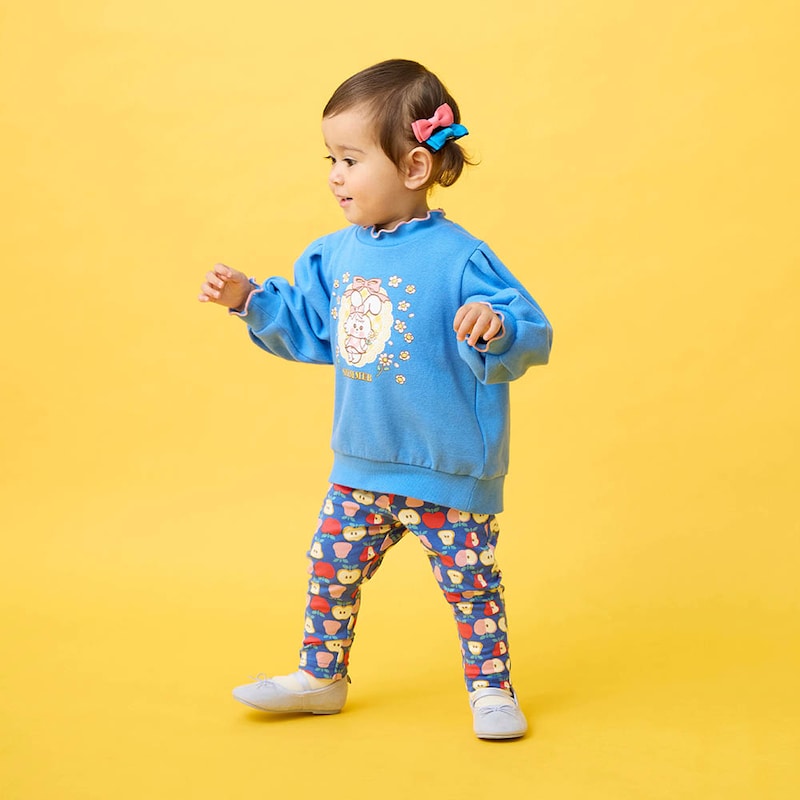 ネイビー／モデル身長78cm・80サイズ着用・体重10.5kg