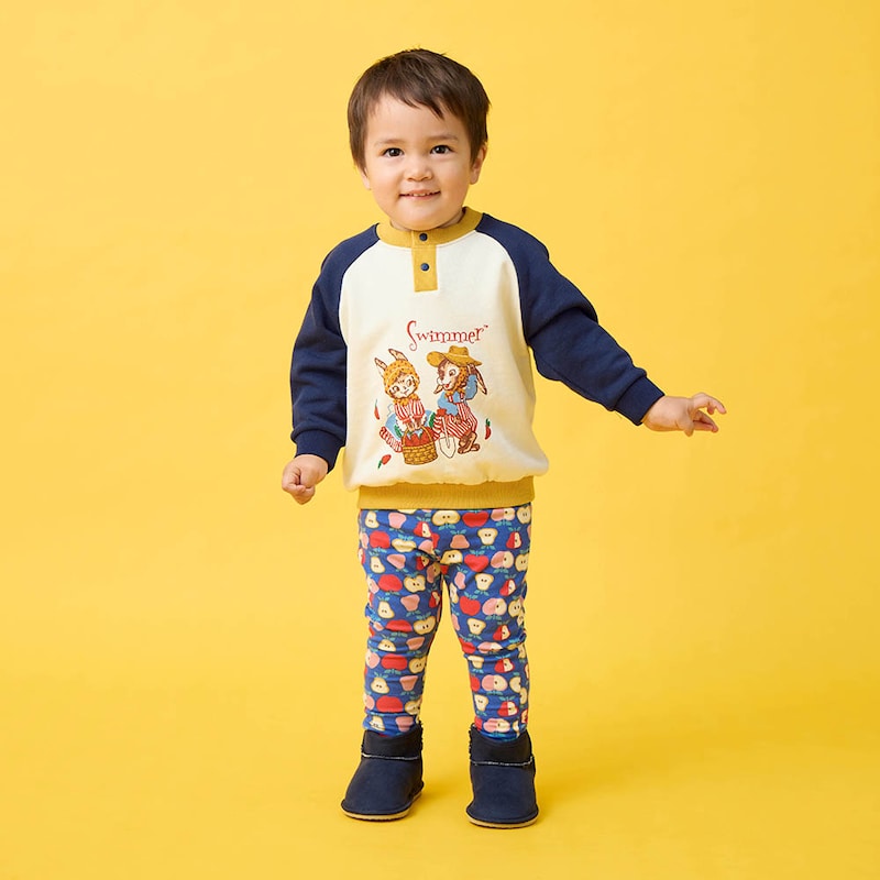 モデル身長83cm・80サイズ着用・体重12.6kg