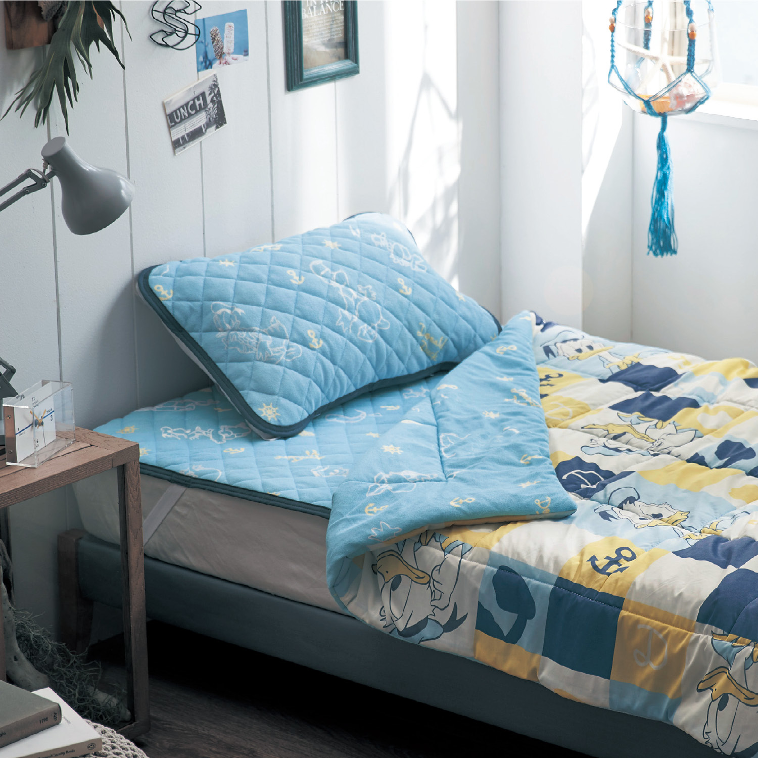 接触冷感とパイル素材のリバーシブル枕パッド 敷きパッドセット ドナルドダック ディズニー Disney 通販のベルメゾンネット 接触冷感とパイル素材のリバーシブル枕パッド 敷きパッドセット ドナルドダック ディズニー Disney 通販のベルメゾンネット