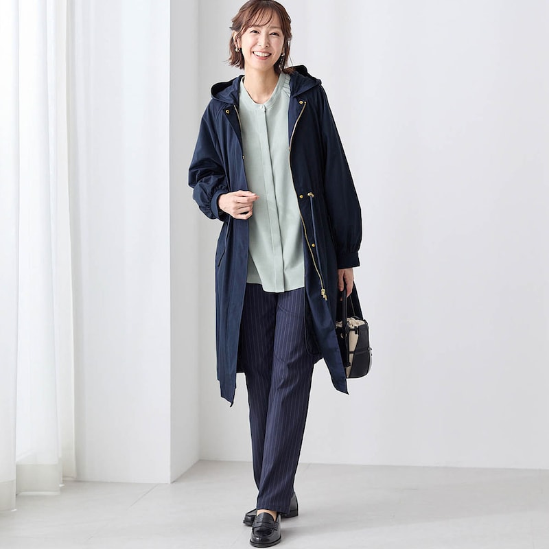 モデル身長169cm／M ※写真は撮影用のため着丈+6cmになります。