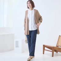 モデル身長169cm／M ※写真は撮影用のため股下+6cmになります。