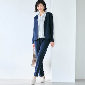 モデル身長168cm／M ※写真は撮影用のため股下+6cmになります。