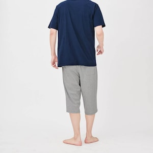 モデル身長182cm・Lサイズ着用