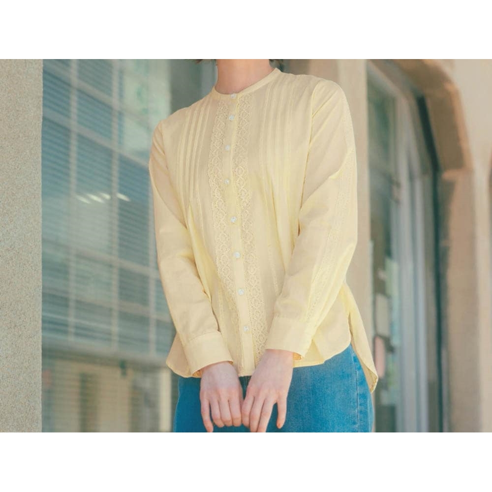 【花笑むとき/hana emu toki】レースと刺しゅう使いのやわらかブラウス