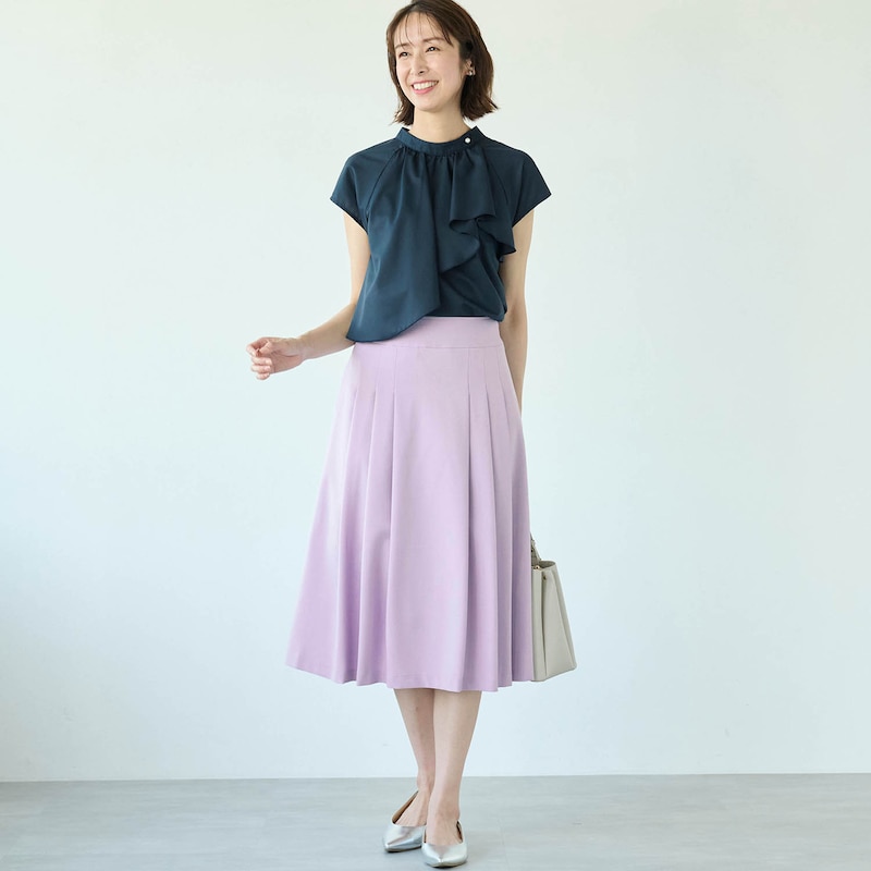 モデル身長169cm／64-91・総丈66cm着用　※写真は撮影用のため総丈+6.5cmになります。