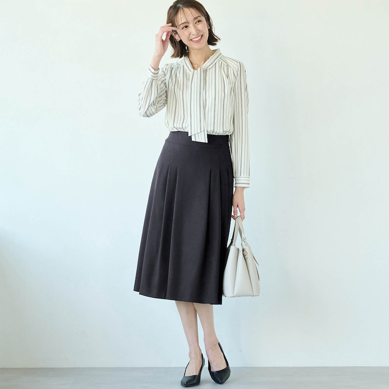 モデル身長169cm／64-91・総丈66cm着用　※写真は撮影用のため総丈+6.5cmになります。
