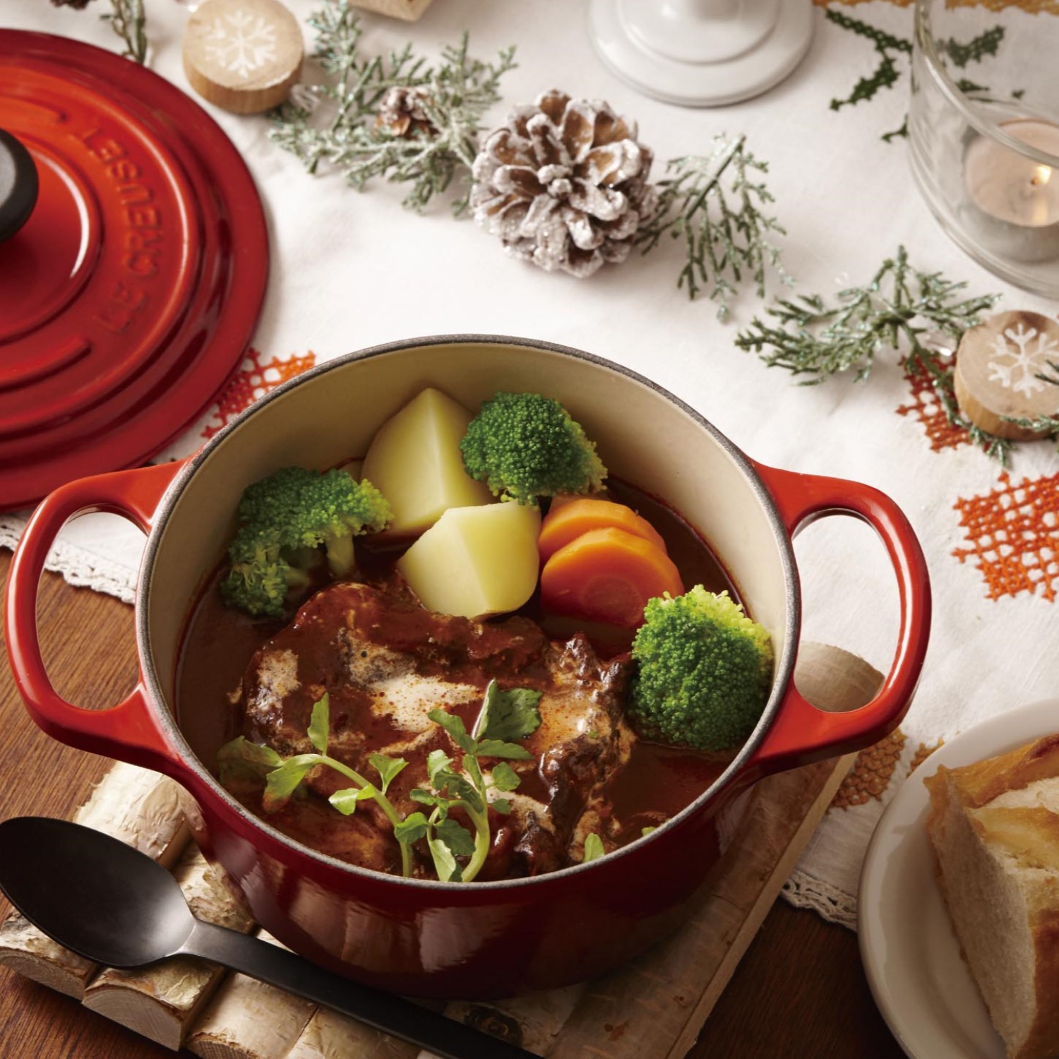 【ル・クルーゼ/LE CREUSET】鋳物ホーロー鍋「シグニチャー ココット・ロンド」 【IH/ガス火対応】 【ル・クルーゼ/LE CREUSET】鋳物ホーロー鍋「シグニチャー ココット・ロンド」 【IH/ガス火対応】
