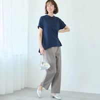 モデル身長169cm／M　※写真は撮影用のため股下+6cmになります。