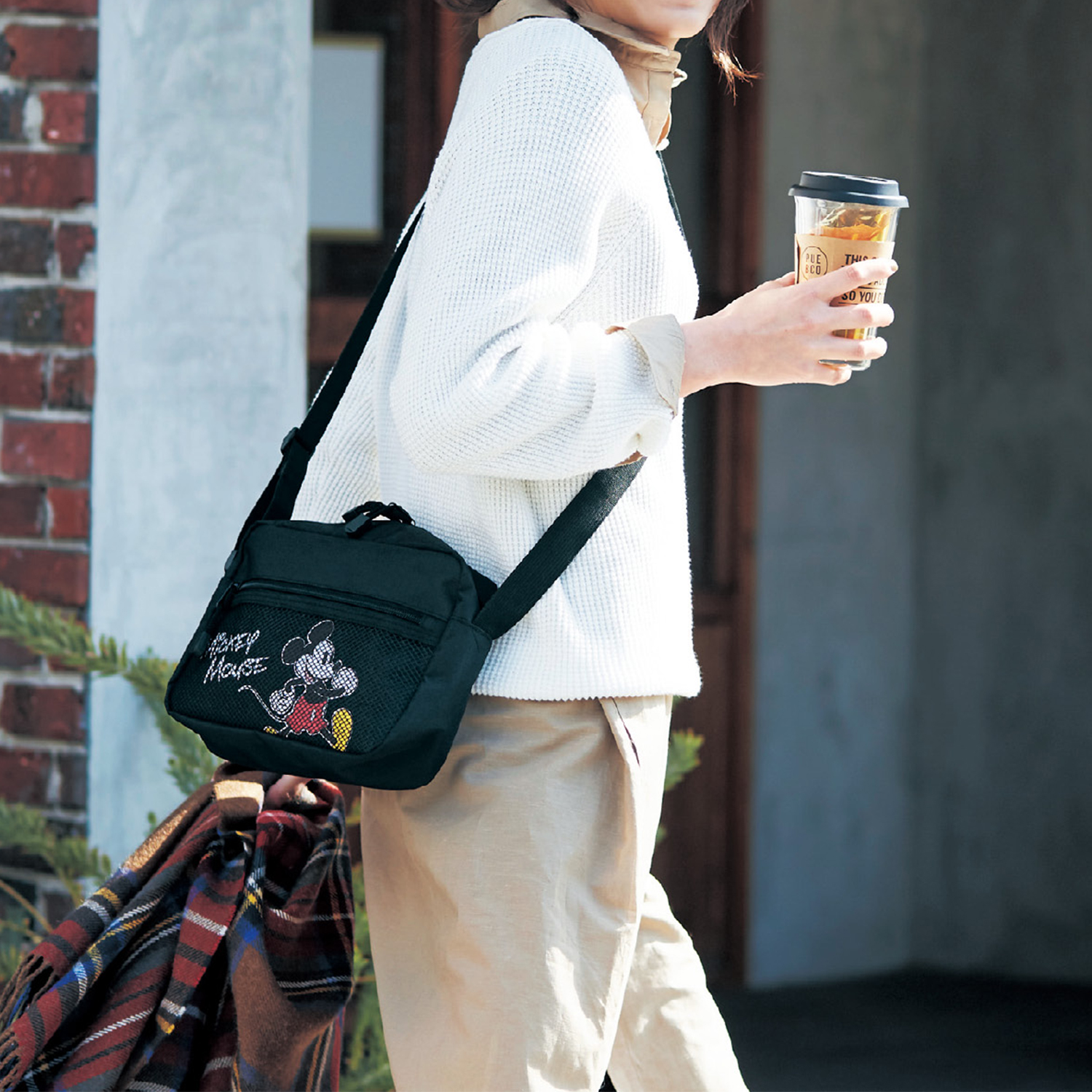 コンパクトメッシュショルダーバッグ 選べるキャラクター ディズニー Disney 通販のベルメゾンネット コンパクトメッシュショルダーバッグ 選べるキャラクター ディズニー Disney 通販のベルメゾンネット