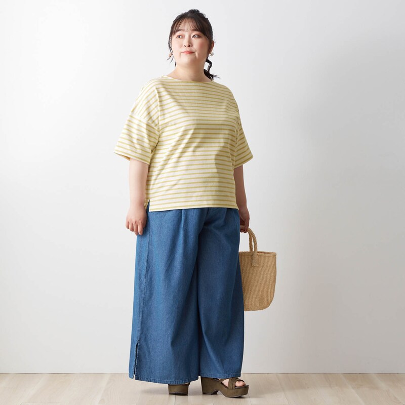 トップス3L・ボトムス4L着用／モデル身長154cm