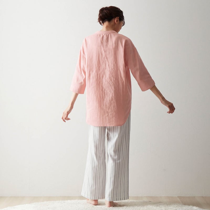 モデル身長171cm／M　※こちらのカラーは終売しております