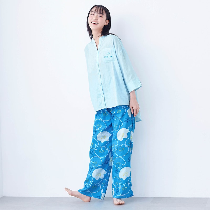 ドナルドダック　モデル身長165cm／Ｍ※撮影用のためボトム股下＋4ｃｍ