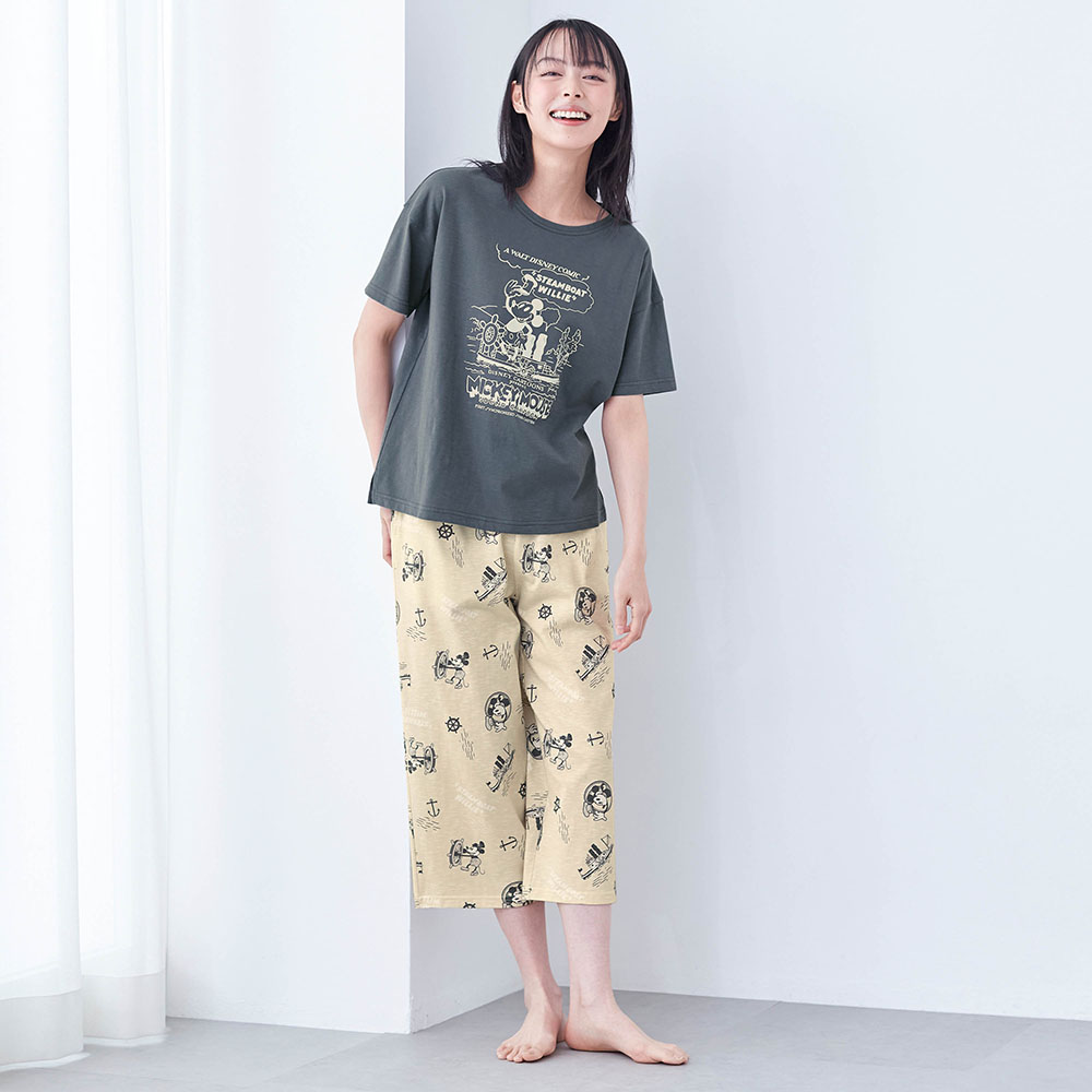 【新柄登場】ゆったり動きやすく部屋着にも◎ 家族でリンクレディーススラブ天竺半袖パジャマ(選べるキャラクター)(ディズニー/Disney) 【新柄登場】ゆったり動きやすく部屋着にも◎ 家族でリンクレディーススラブ天竺半袖パジャマ(選べるキャラクター)(ディズニー/Disney)