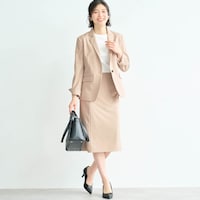 モデル身長168cm／64-91　※写真は撮影用のため、総丈+6cmになります。