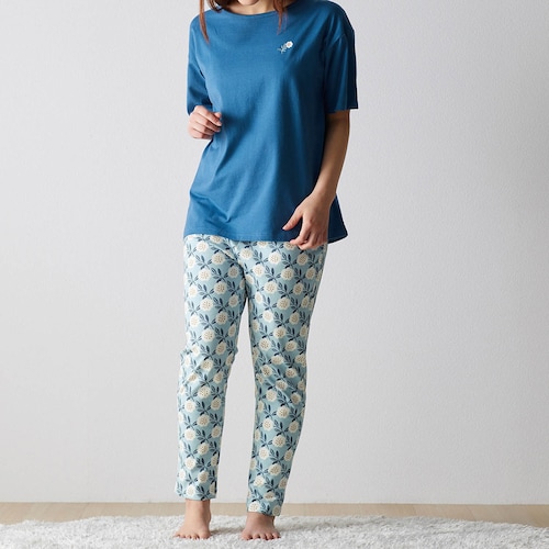 胸元ワンポイント刺繍の半袖パジャマ「ミニラボ」