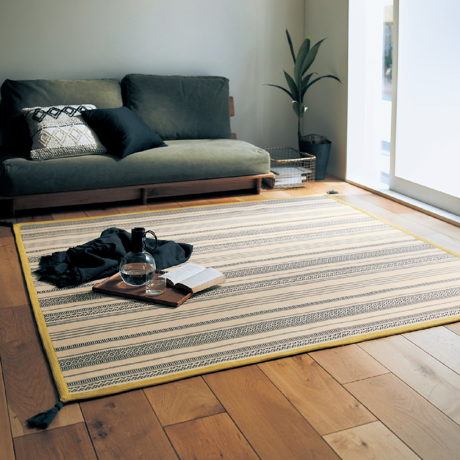 【ベルメゾン】洗濯機で洗えるインド綿のすべりにくいウレタン入りラグ 【ベルメゾン】洗濯機で洗えるインド綿のすべりにくいウレタン入りラグ