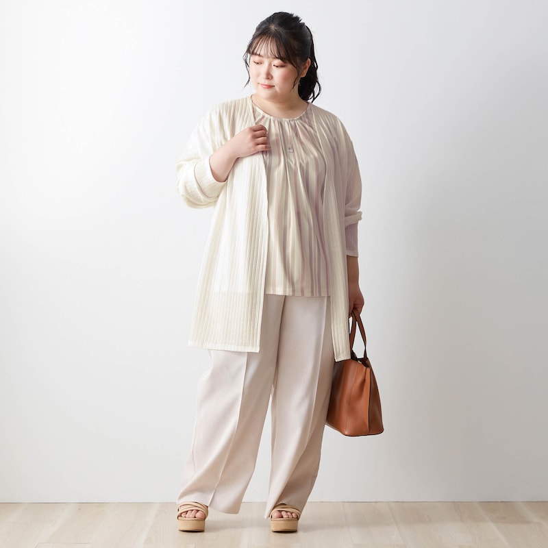 モデル身長154cm／トップス3L・ボトムス4L