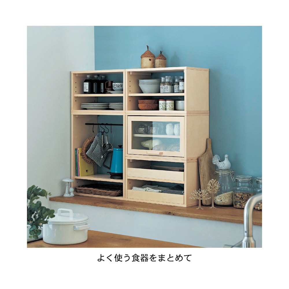 アイボリー／B×２、F、D、E