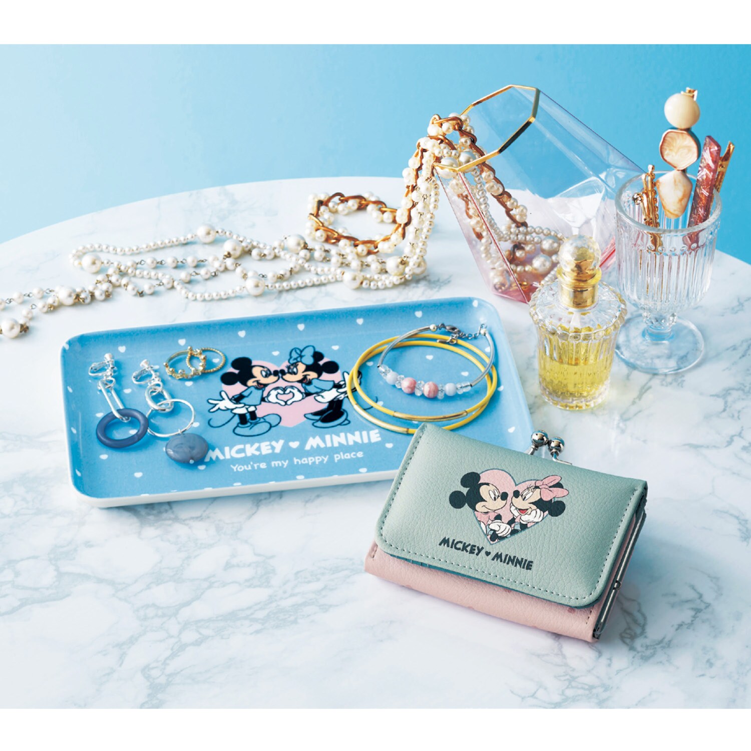Disney ミッキ&ミニー 樹脂食器セット16点