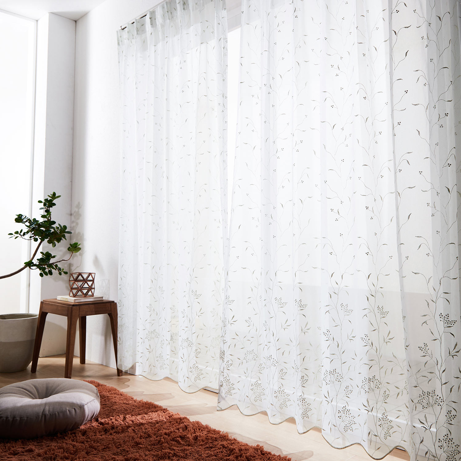 【99サイズ】繊細な植物デザインのトルコ刺繍レースカーテン