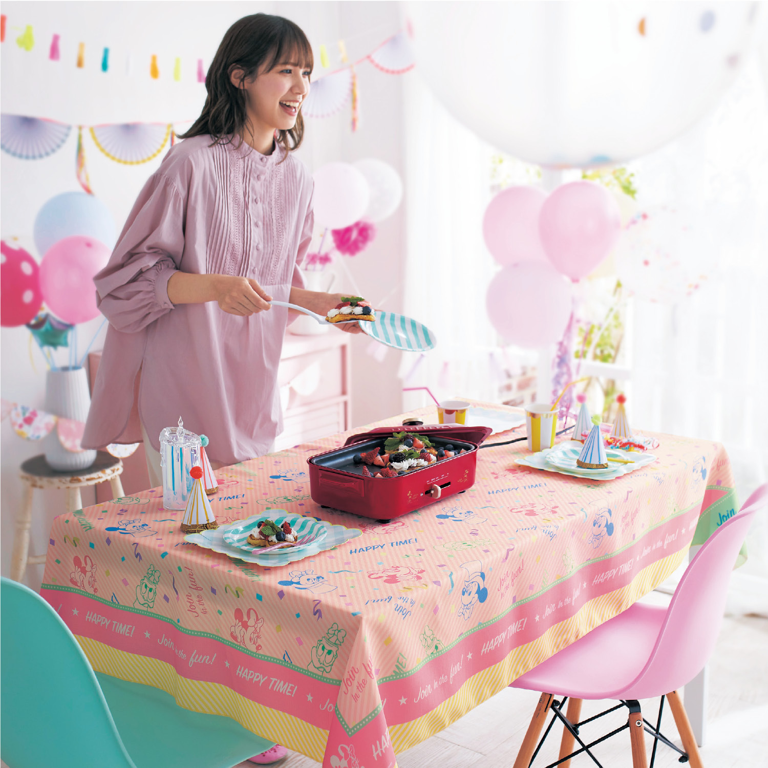 テーブルクロスとして使える撥水マルチクロス ミッキー フレンズ ディズニー Disney 通販のベルメゾンネット テーブルクロスとして使える撥水マルチクロス ミッキー フレンズ ディズニー Disney 通販のベルメゾンネット