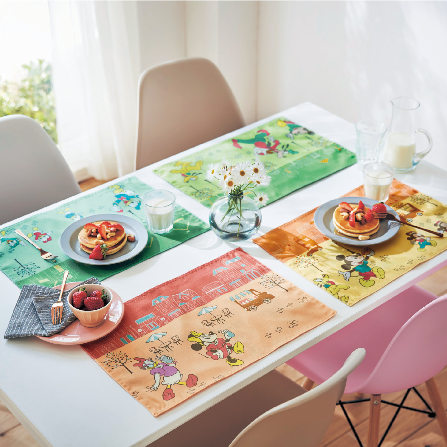 ランチョンマット4柄セット ミッキー フレンズ ディズニー Disney 通販のベルメゾンネット ランチョンマット4柄セット ミッキー フレンズ ディズニー Disney 通販のベルメゾンネット