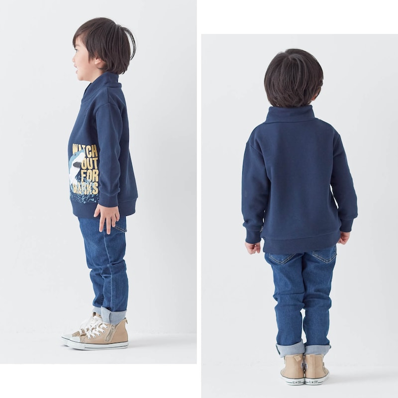 ネイビー／モデル身長107cm・110サイズ着用