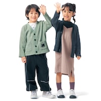 左)スモーキーグリーン／109cm・110、右)スミクロ／110cm・110