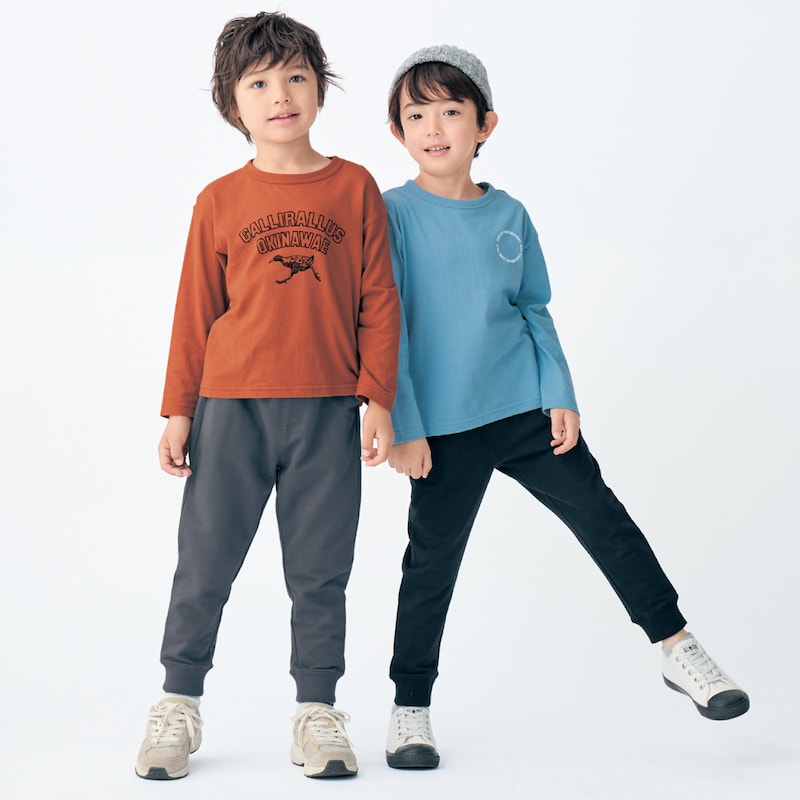 モデル身長(cm)/サイズ　左：115/110、右：113/110